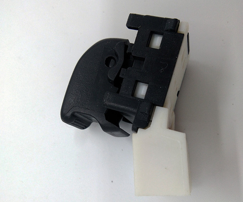DAIHATSU Car Power Window Switch Auto Electric Passenger Side Window Lifter 84810-87104