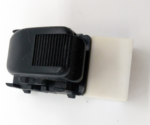 DAIHATSU Car Power Window Switch Auto Electric Passenger Side Window Lifter 84810-87104