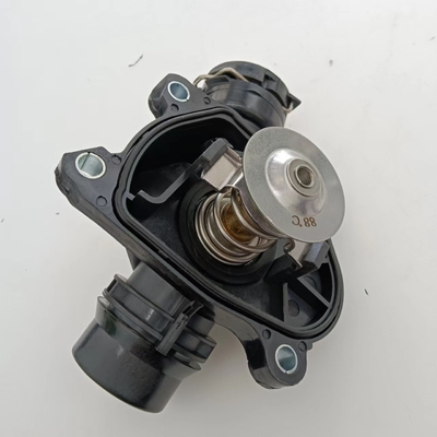 11517789014 11517805811 Engine Coolant Thermostat Housing for B-M-W xDrive 35 d Models