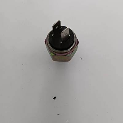 2009-2016 Year 4165210 Brake Light Switch for FACET Fiat 500 600 OE NO. Compatible