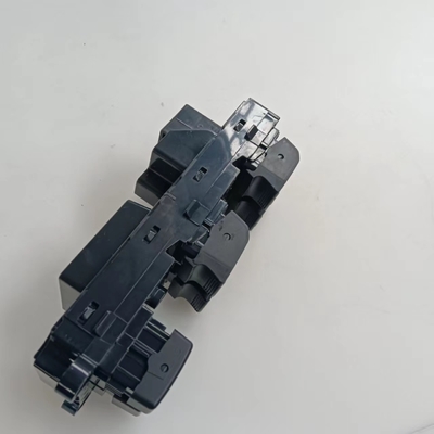 ISO9001/IATF16949 Certified Power Window Switch for Suzuki Scroos S Cross 2014 2016