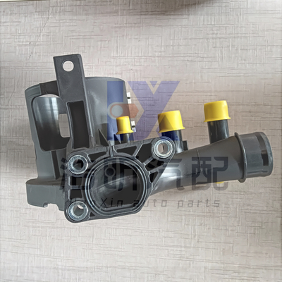 Engine Flange 6512006000 for Mercedes-Benz E 220 CDI / D Coolant Inlet Connection