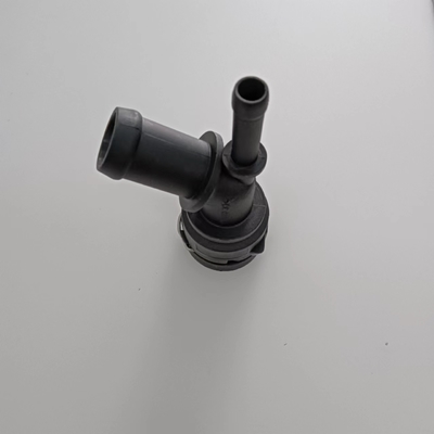 Black Engine Radiator Coolant Hose Connector Flange For VW Beetle Golf Jetta AUDI SKODA SEAT 1J0122291B