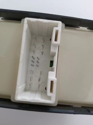 Power Window Control Switch Lifter 8981922511 For ISUZU DMAX MUX 2012 to 19