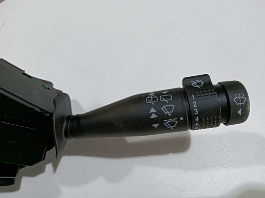 Escort HB Headlight Indicator and Wiper Switch Stalk 95AG11K665DA for Steering Column