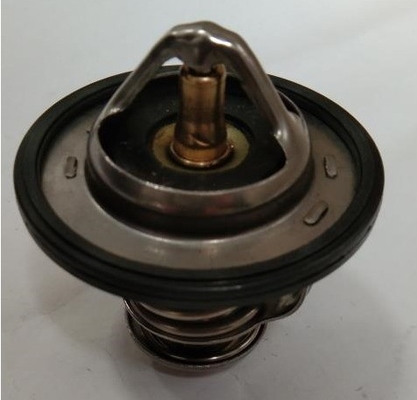 21200-VC20A 82Degree Engine Coolant Thermostat for SUNNY Traveller NP300 JUKE SUNNY