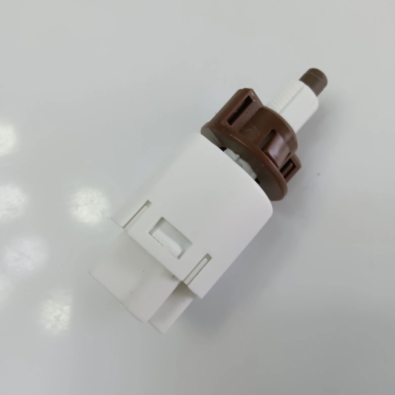 1999-2006 Year Brake Light Switch 71742588 Fit for Lexus ES350 Toyota Camry OEM NO