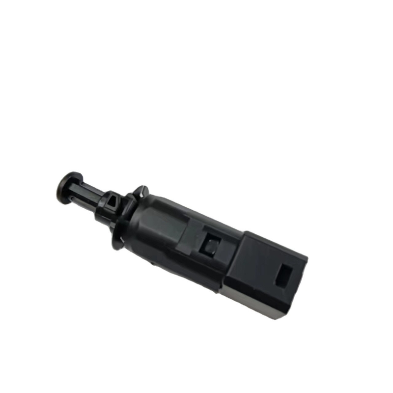 50-0143 Brake Light Switch For Nissan Aprio 2008-2010 and Renault Reference NO. 50-0143